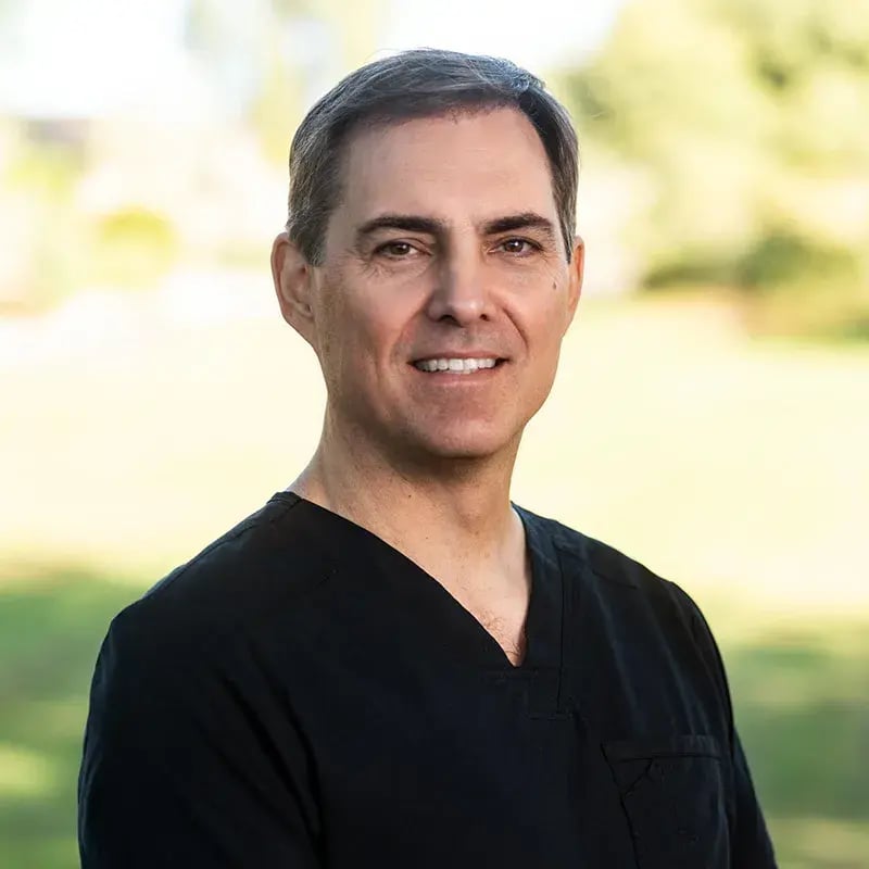 DiNucci-headshot-square